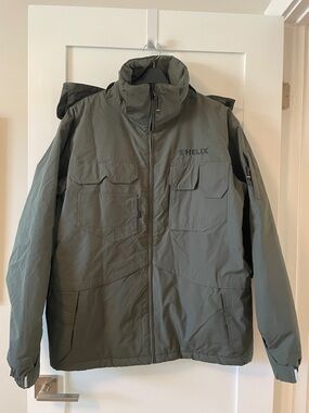 Helix Insulated Snowboard Jacket in Olive Green